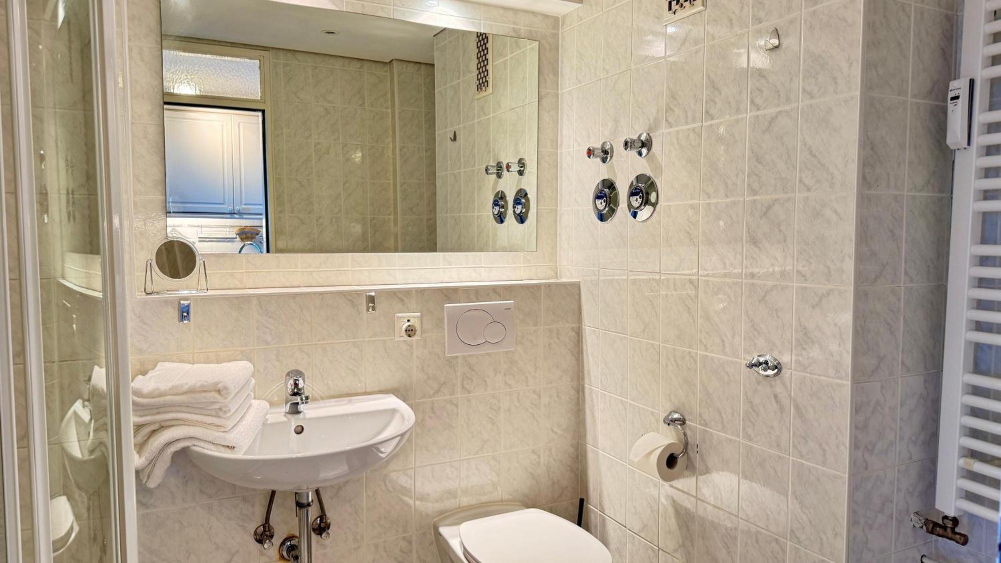 ווסטרלנד 1-78, Seeseite, Haus Metropol, 4 Etage מראה חיצוני תמונה